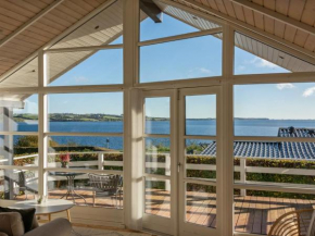 Holiday Home Nica - 100m from the sea by Interhome